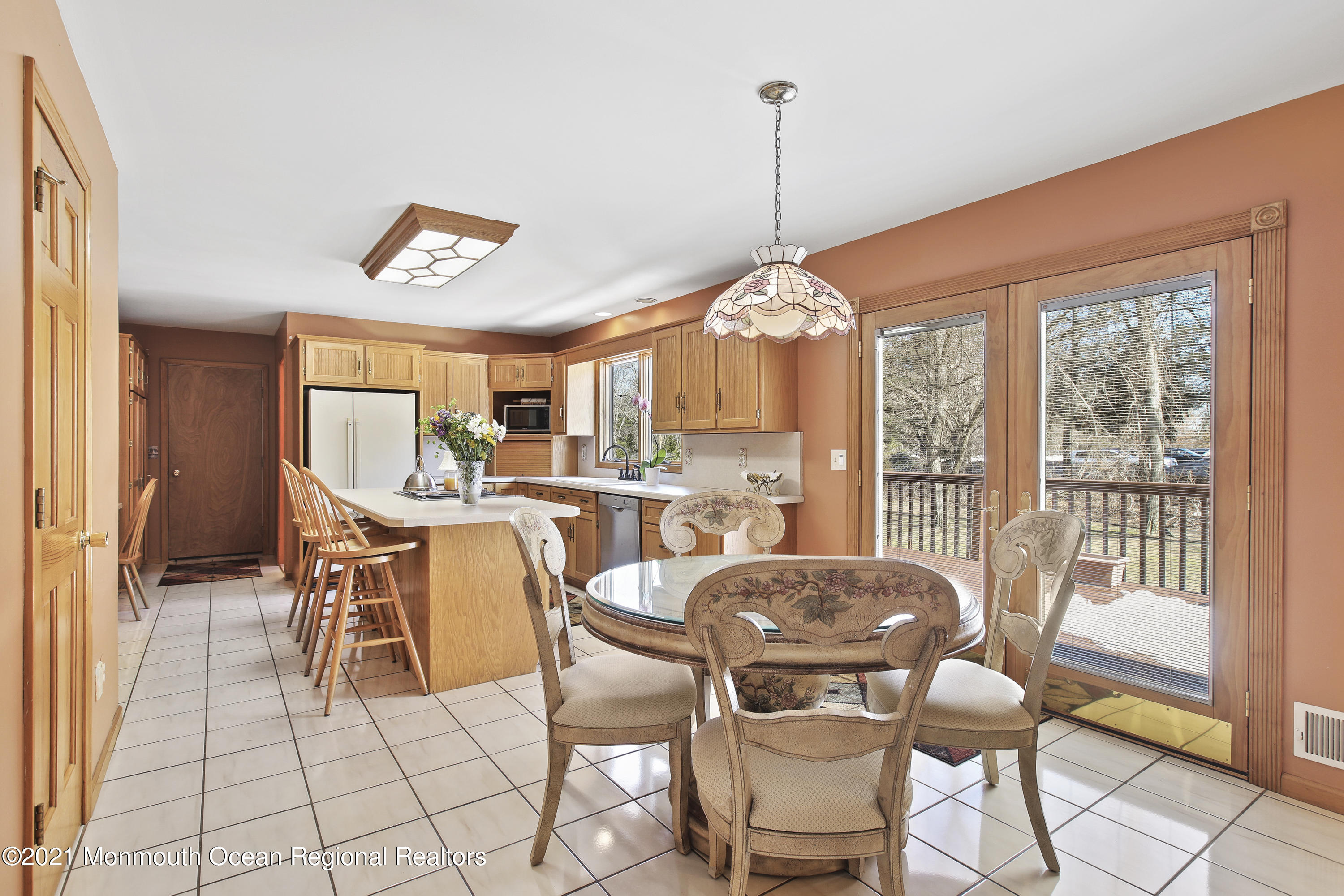542 Line Road Holmdel, NJ 07733 - Photo 10 of 36 5W5A6351