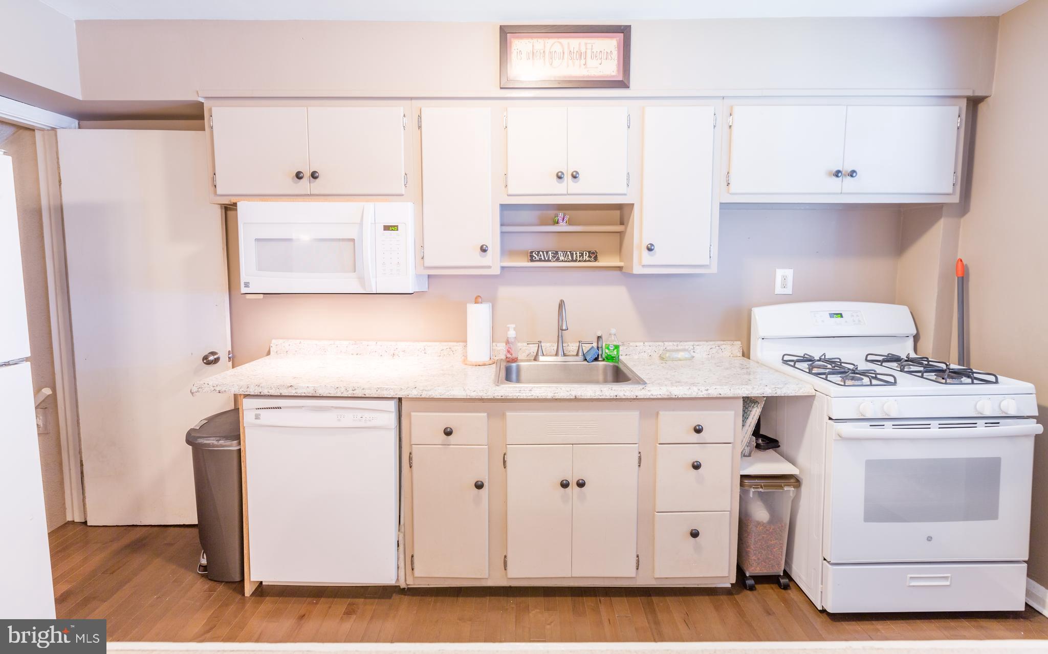 412 Scarsdale Road Baltimore, MD 21224 - Photo 13 of 31 Kitche