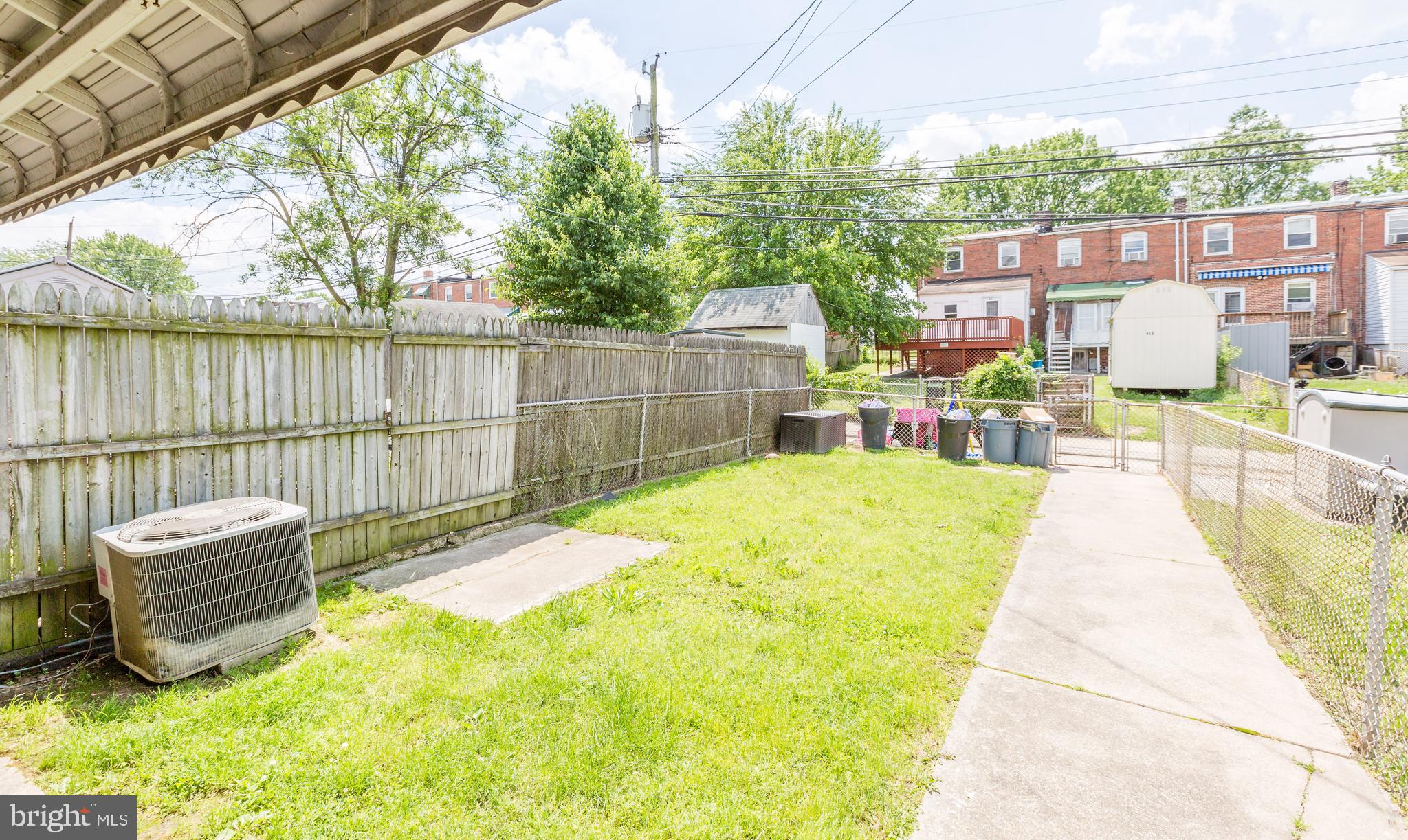 412 Scarsdale Road Baltimore, MD 21224 - Photo 31 of 31 Large Backyard with room for entertaining!