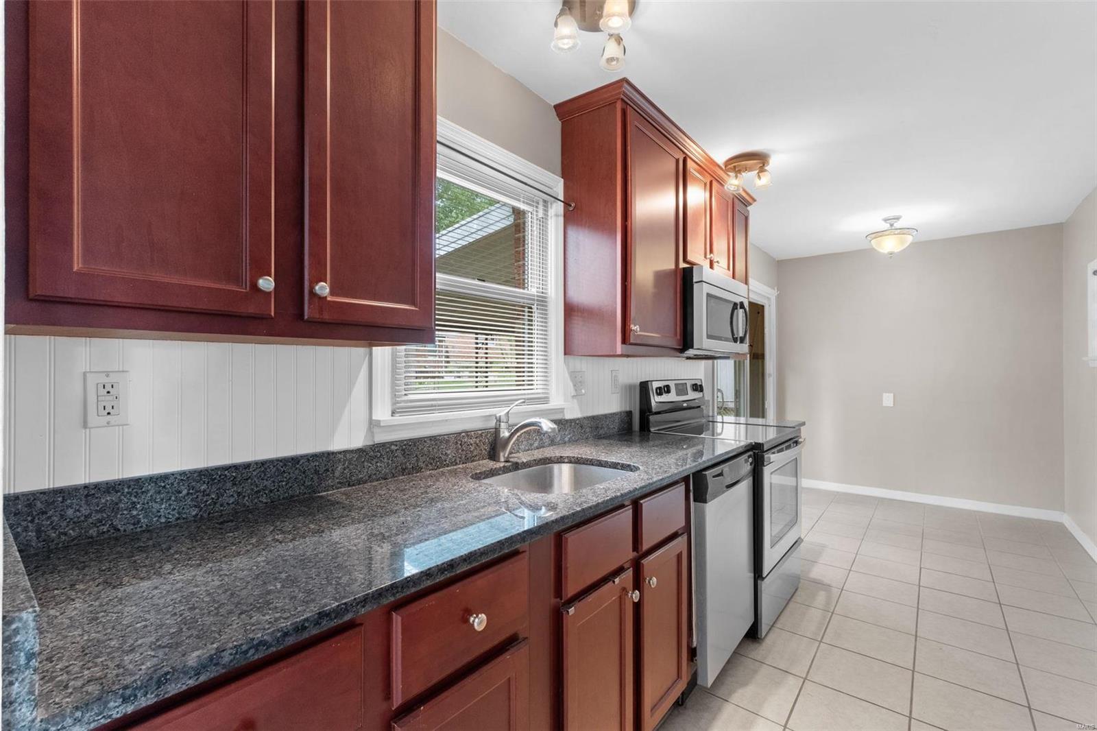 9305 Forman Road St. Louis, MO 63123 - Photo 10 of 30 Gallery Image 10