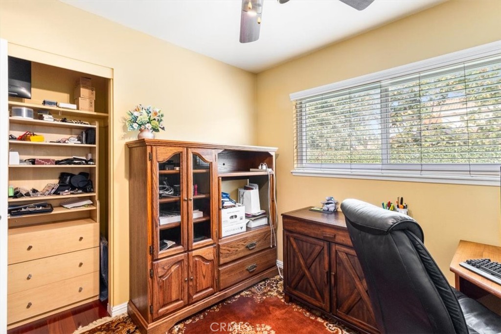 2909 South Rita Way Santa Ana, CA 92704 - Photo 17 of 47