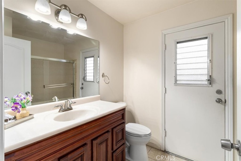 2909 South Rita Way Santa Ana, CA 92704 - Photo 23 of 47