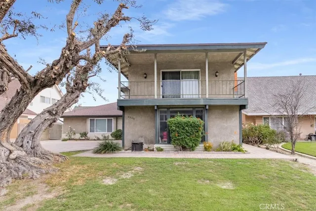 $1,399,000 | 2909 South Rita Way, Santa Ana, CA 92704