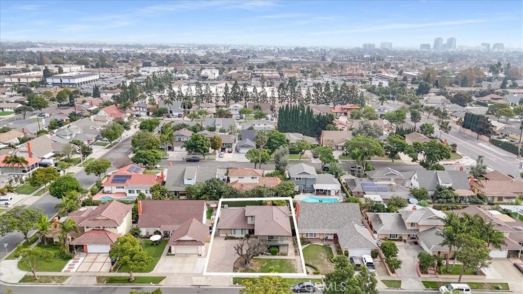 2909 South Rita Way Santa Ana, CA 92704 - Photo 43 of 47