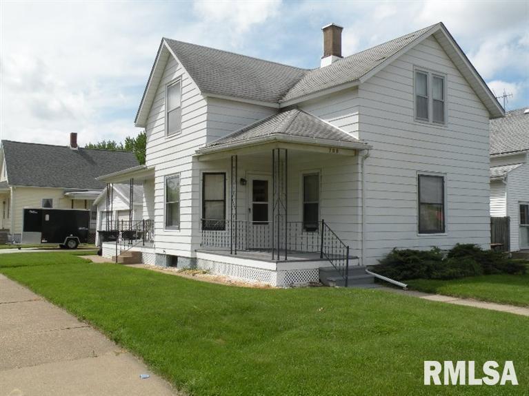 700 North 2nd Street Clinton, IA 52732 - Photo 1 of 7 Gallery Image 1