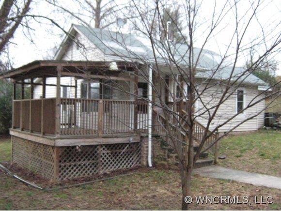 5238 Old Clyde Road Clyde, NC 28721 - Photo 1 of 9