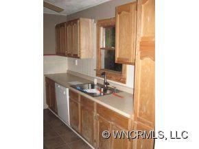5238 Old Clyde Road Clyde, NC 28721 - Photo 4 of 9