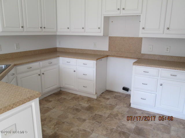 1828 North Old Franklin Road Spring Hope, NC 27882 - Photo 6 of 10 IMG_4290