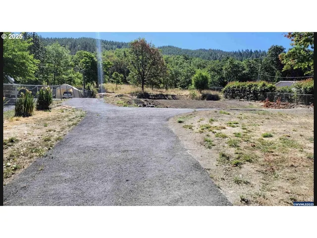 $100,000 | 972 Arburnia Street, Myrtle Creek, OR 97457