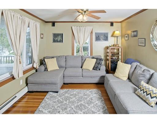 22 Edgewater Road Hull, MA 02045 - Photo 4 of 15 Gallery Image 4