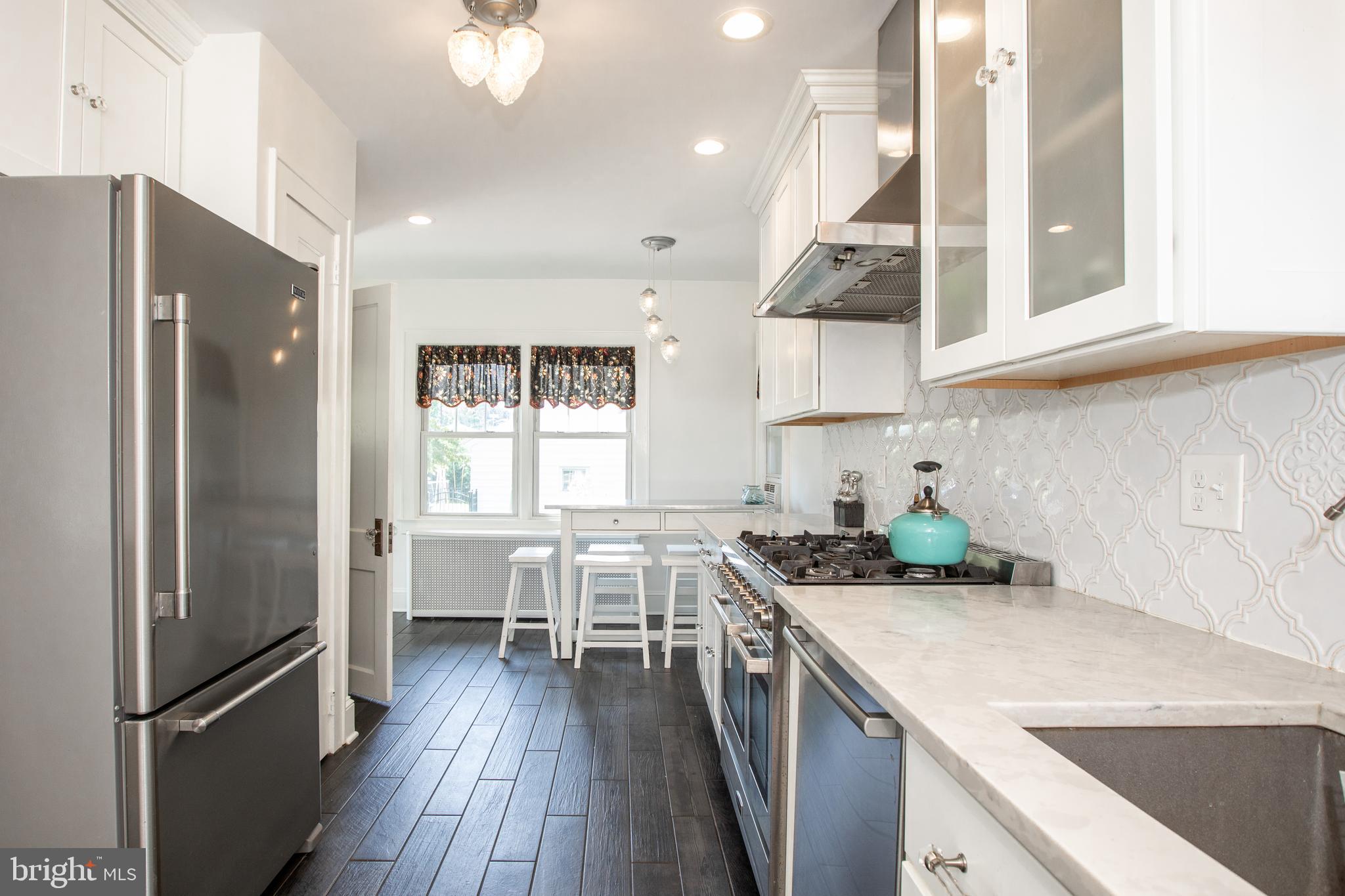 3019 Nottingham Way Hamilton, NJ 08619 - Photo 14 of 35