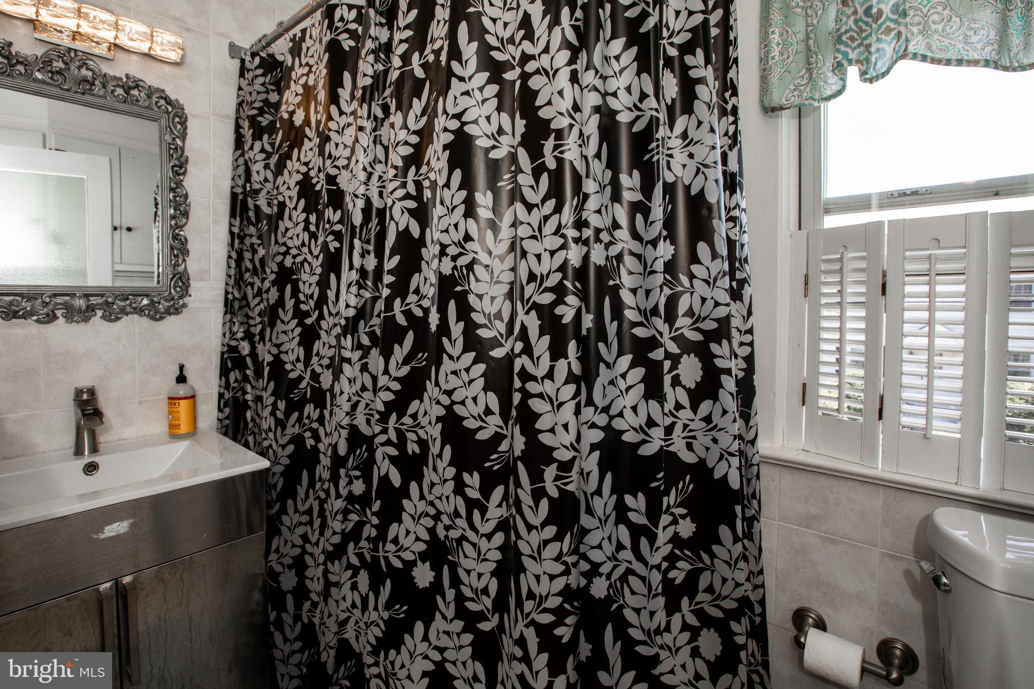 3019 Nottingham Way Hamilton, NJ 08619 - Photo 29 of 35