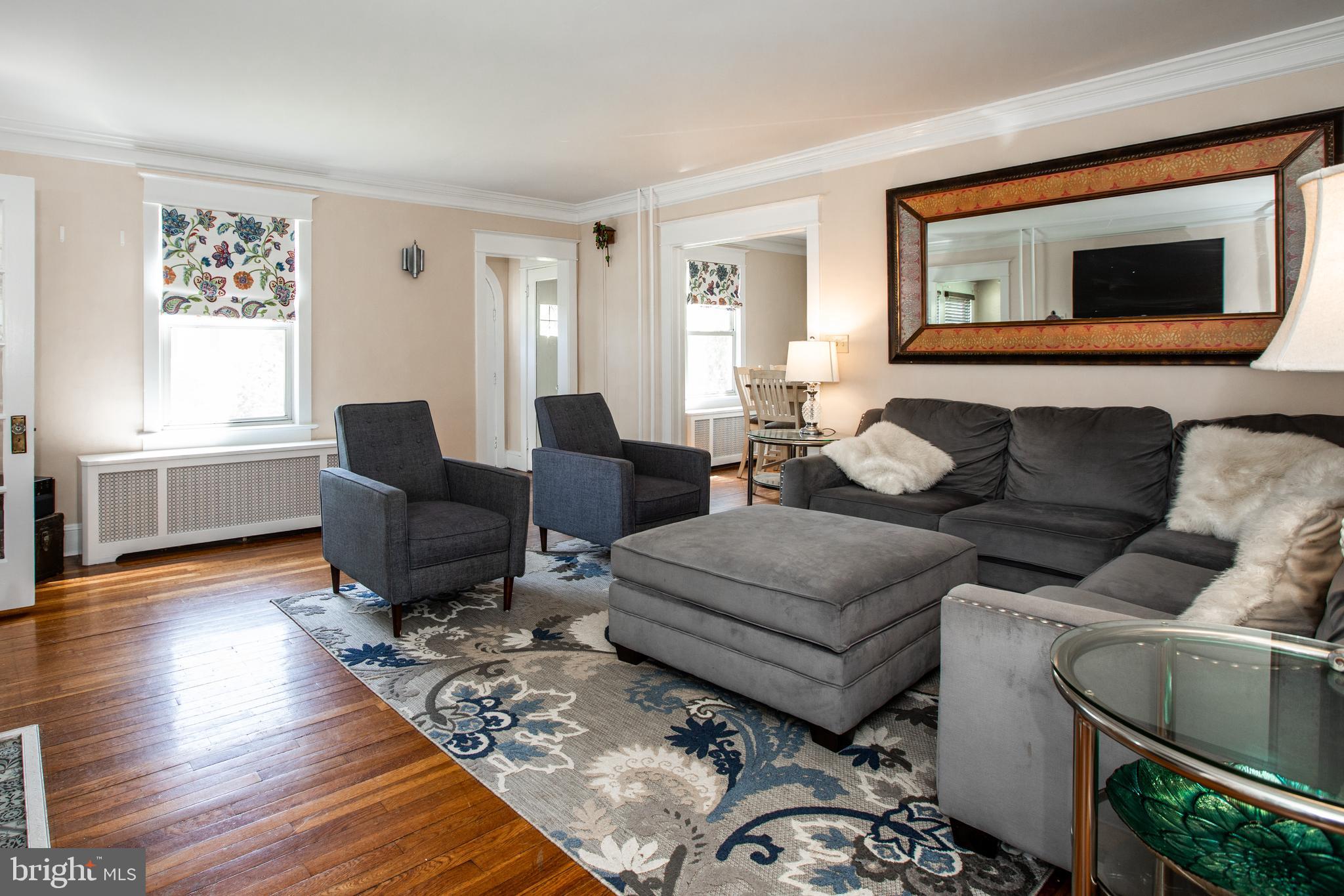 3019 Nottingham Way Hamilton, NJ 08619 - Photo 6 of 35