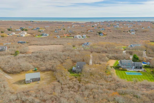 $2,490,000 | 20 Lyons Lane, Nantucket, MA 02554