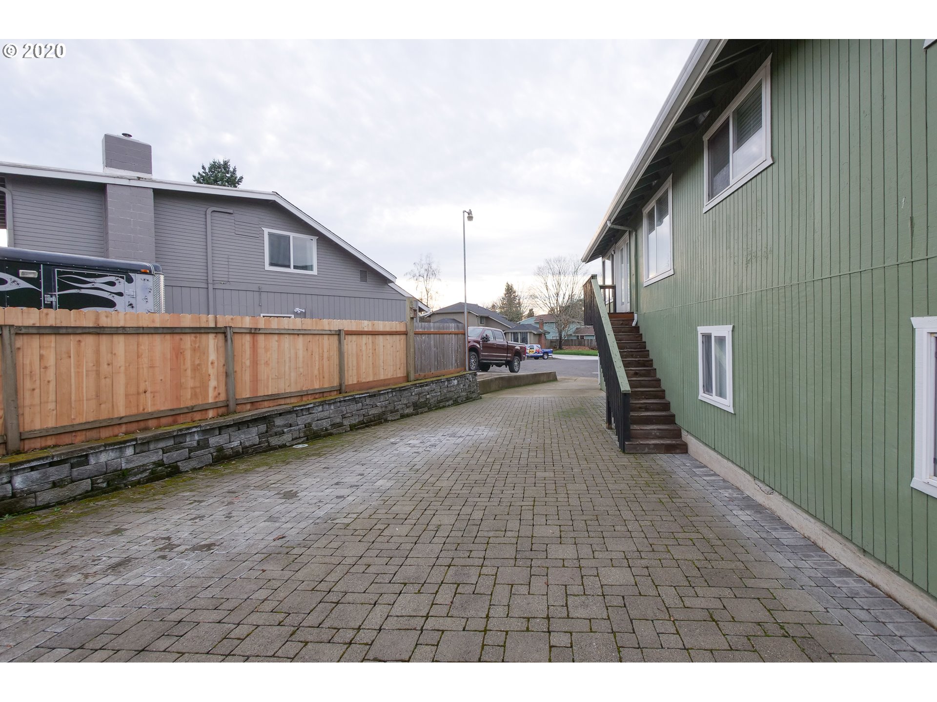 503 71st Street Springfield, OR 97478 - Photo 7 of 32