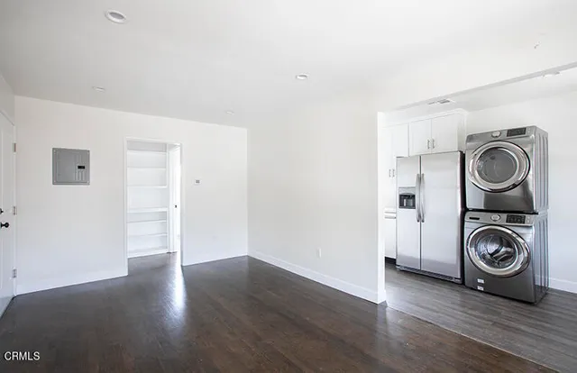 $2,750 | 3291 Perlita Avenue, Los Angeles, CA 90039