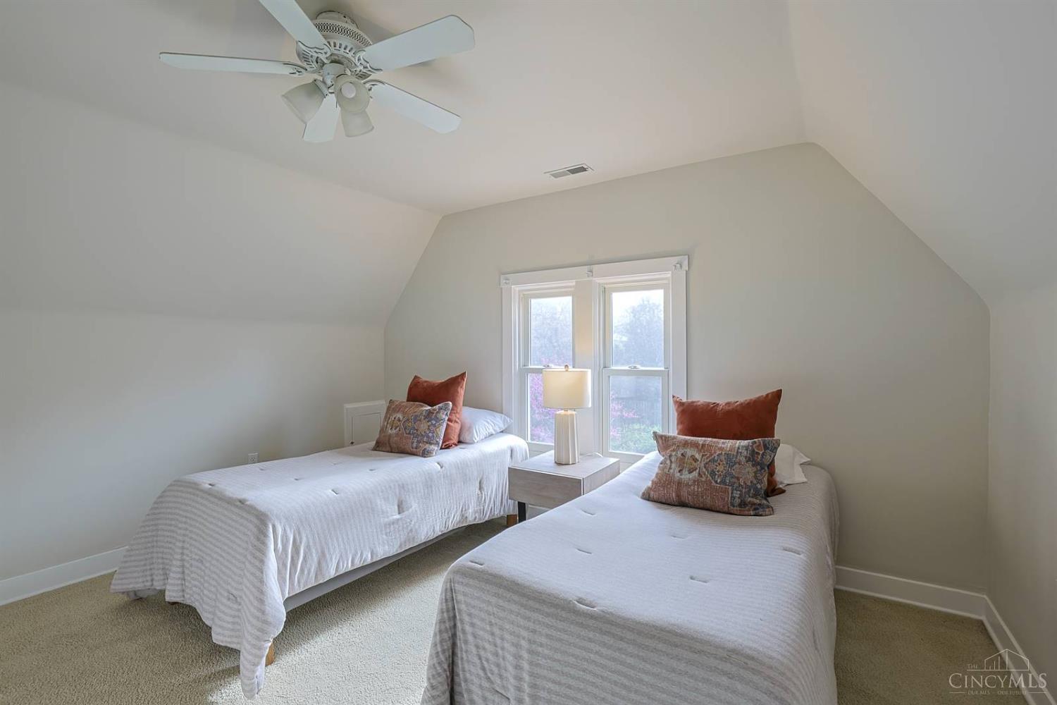 1308 Edwards Road Cincinnati, OH 45208 - Photo 35 of 52