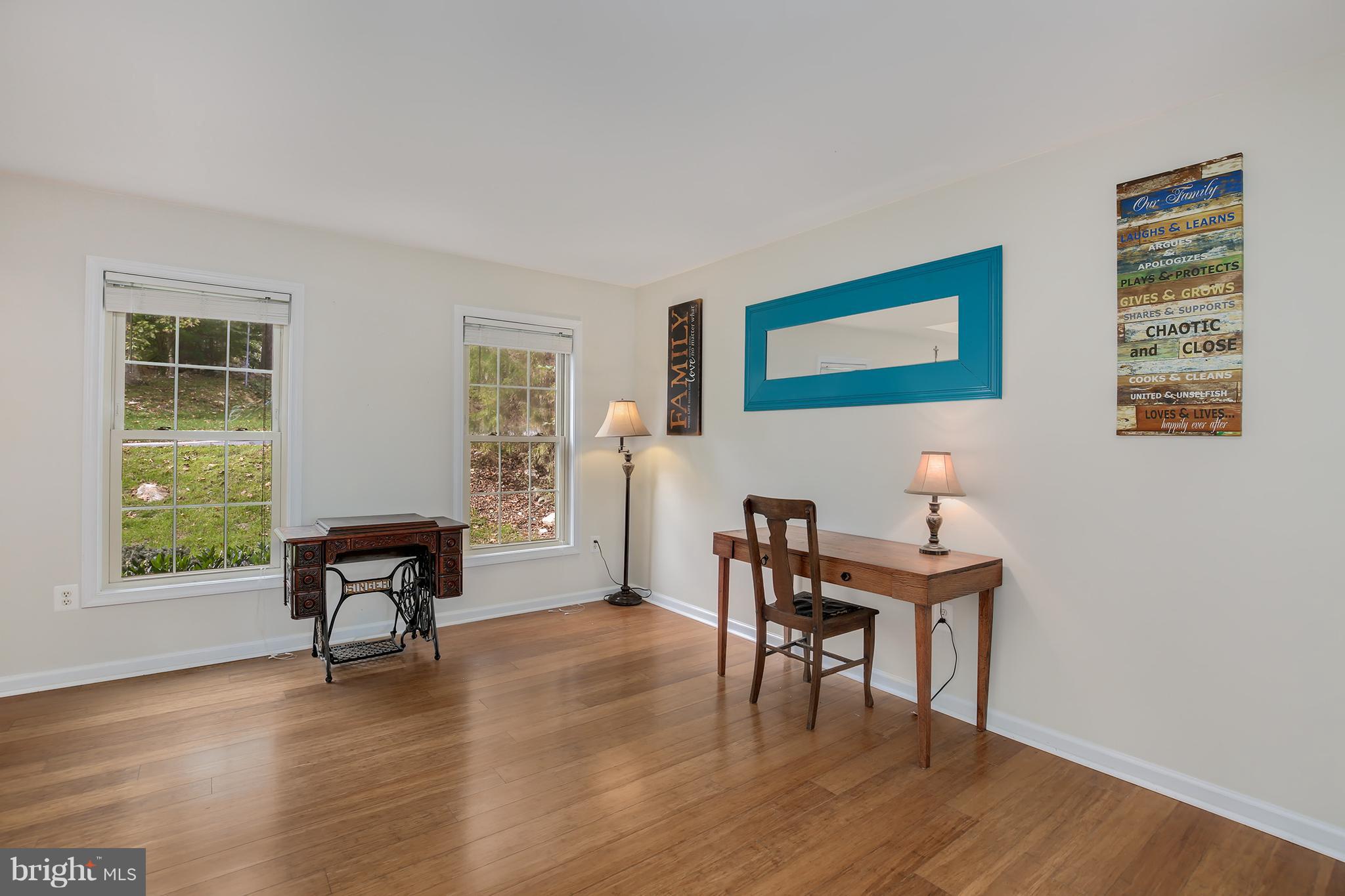 6793 Balmoral Ridge New Market, MD 21774 - Photo 4 of 30 Living Room