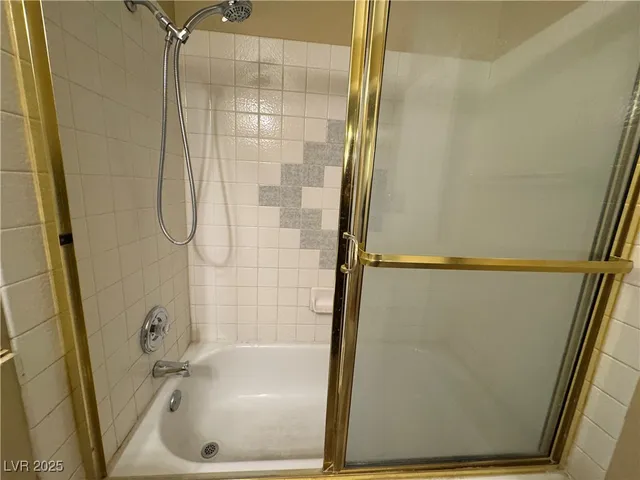 $1,450 | 101 Luna Way, Unit 237, Las Vegas, NV 89145