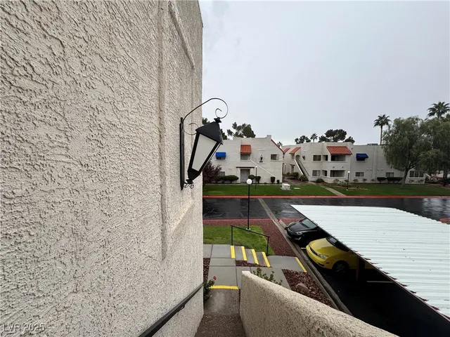 $1,450 | 101 Luna Way, Unit 237, Las Vegas, NV 89145