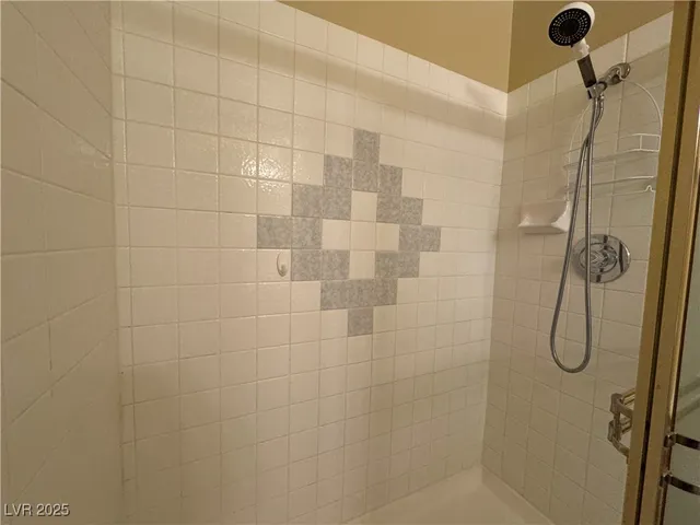 $1,450 | 101 Luna Way, Unit 237, Las Vegas, NV 89145