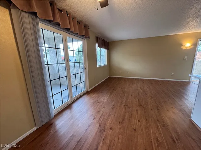 $1,450 | 101 Luna Way, Unit 237, Las Vegas, NV 89145