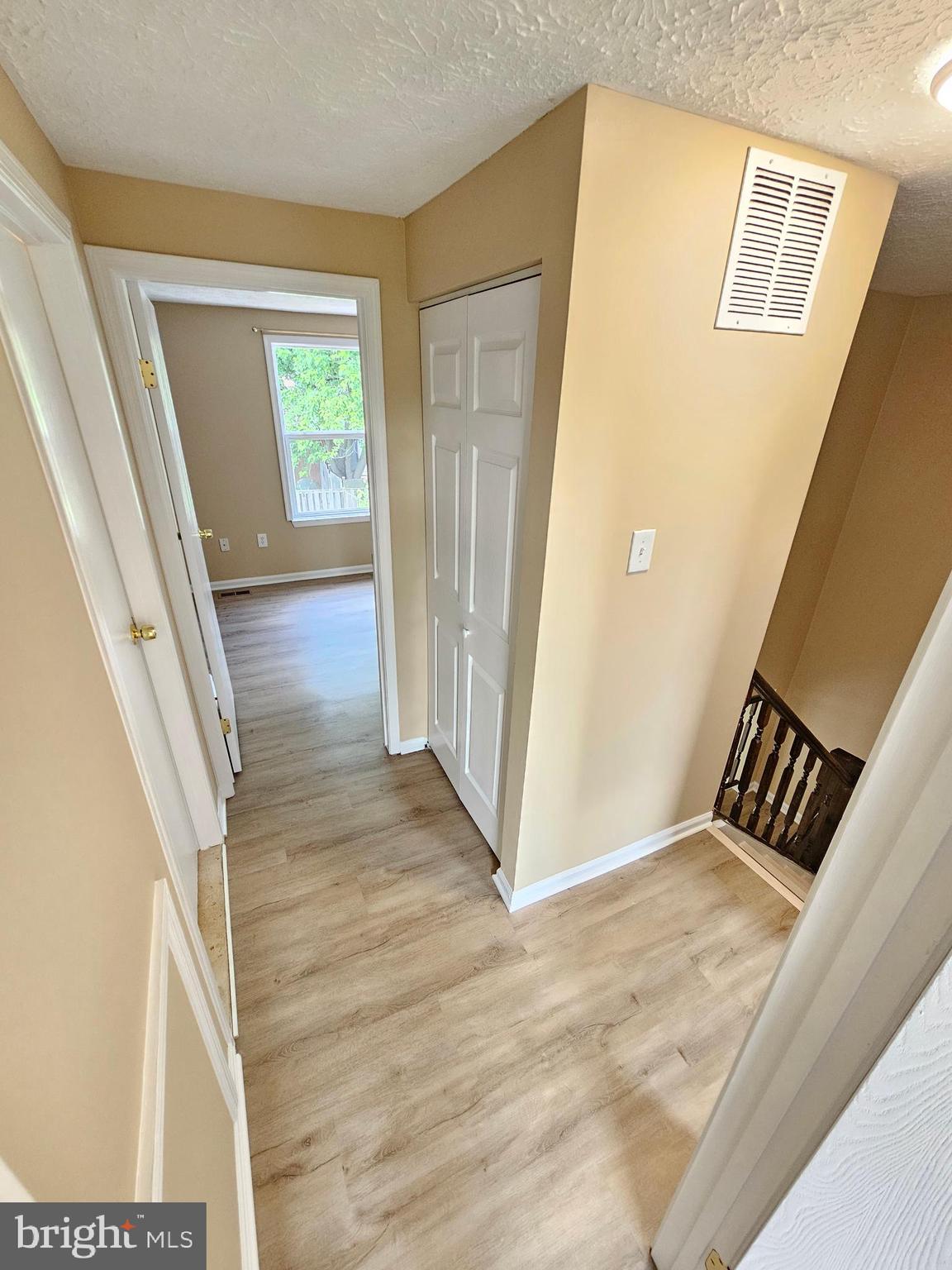 509 Beebe Court Frederick, MD 21703 - Photo 16 of 28 2nd Level Hall