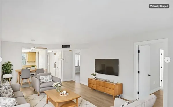 $199,500 | 499 Forest Lakes Boulevard, Unit 305, Naples, FL 34105