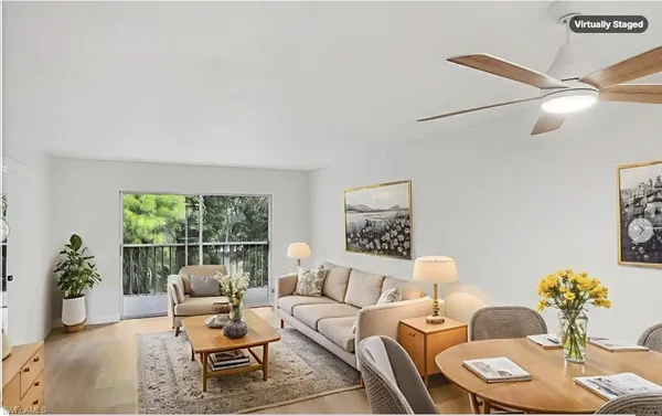 $199,500 | 499 Forest Lakes Boulevard, Unit 305, Naples, FL 34105