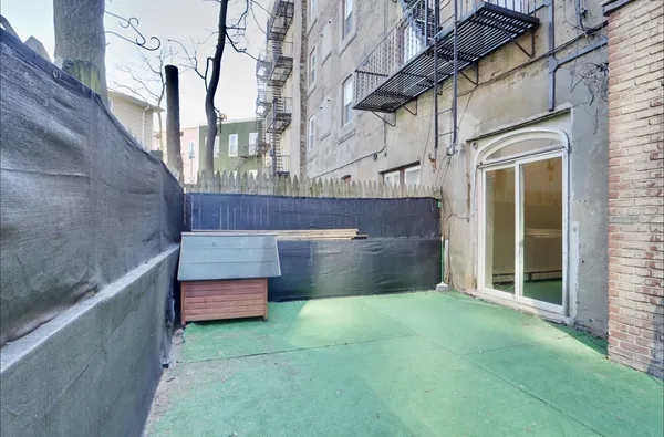 $2,125 | 314 Paterson Plank Road, Unit 1B, Union City, NJ 07087