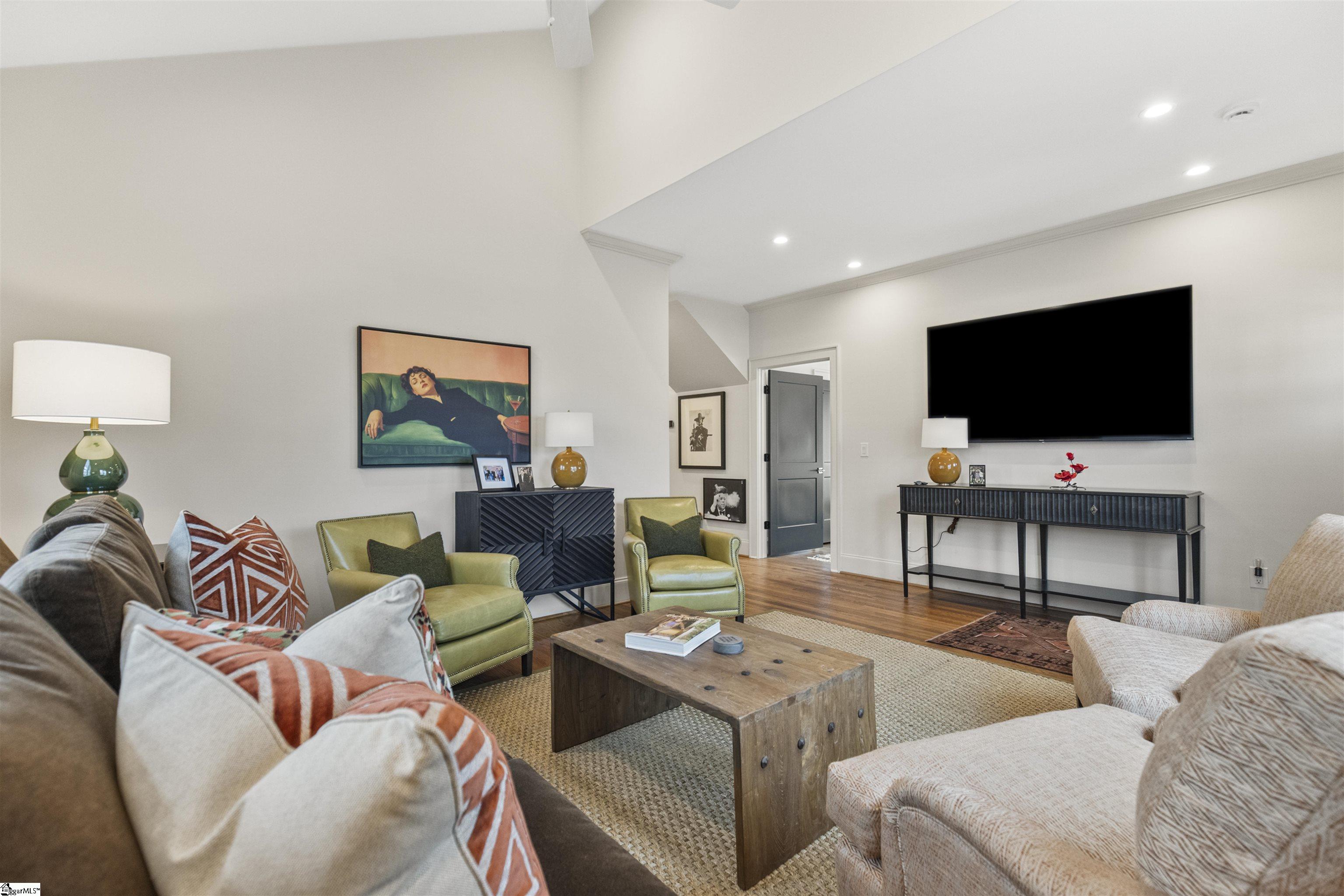 1508 East North Street Greenville, SC 29607 - Photo 15 of 46