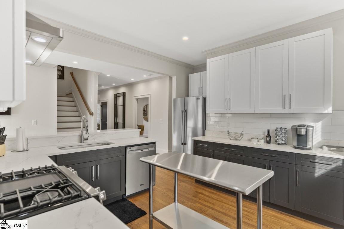 1508 East North Street Greenville, SC 29607 - Photo 29 of 46