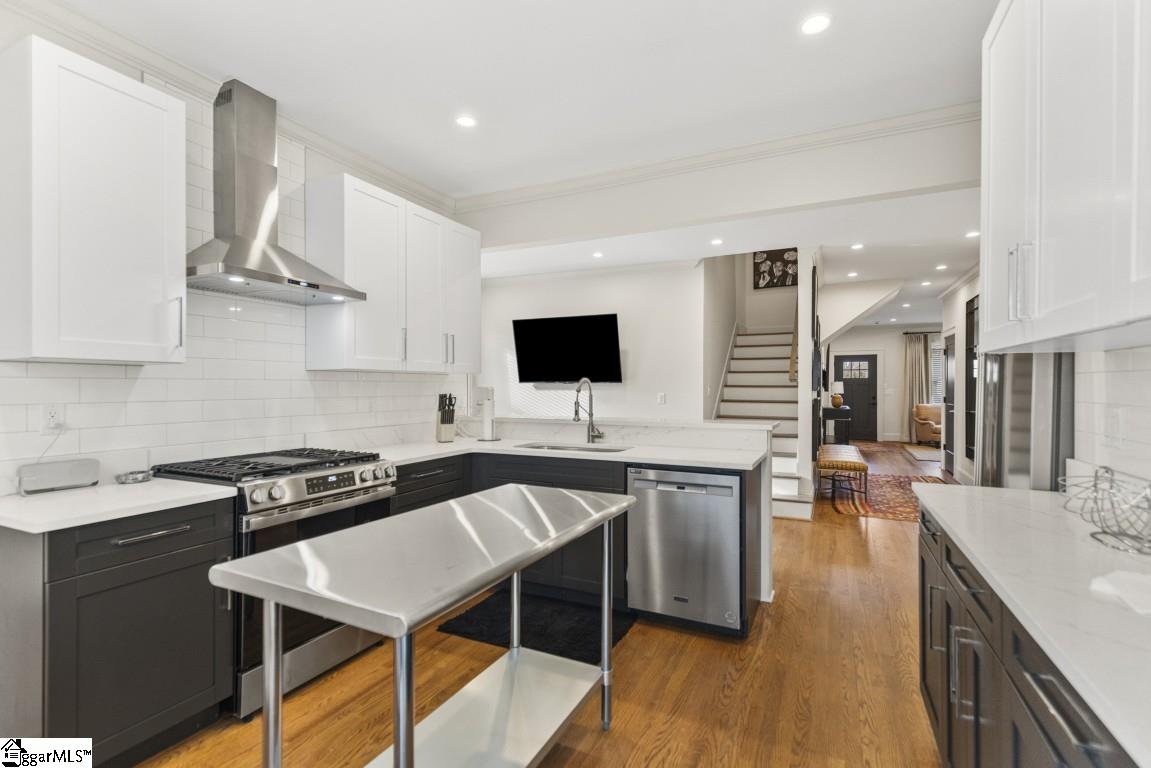 1508 East North Street Greenville, SC 29607 - Photo 33 of 46