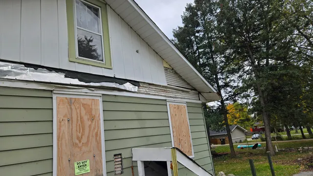 $41,600 | 4960 Cleveland Street, Gary, IN 46408