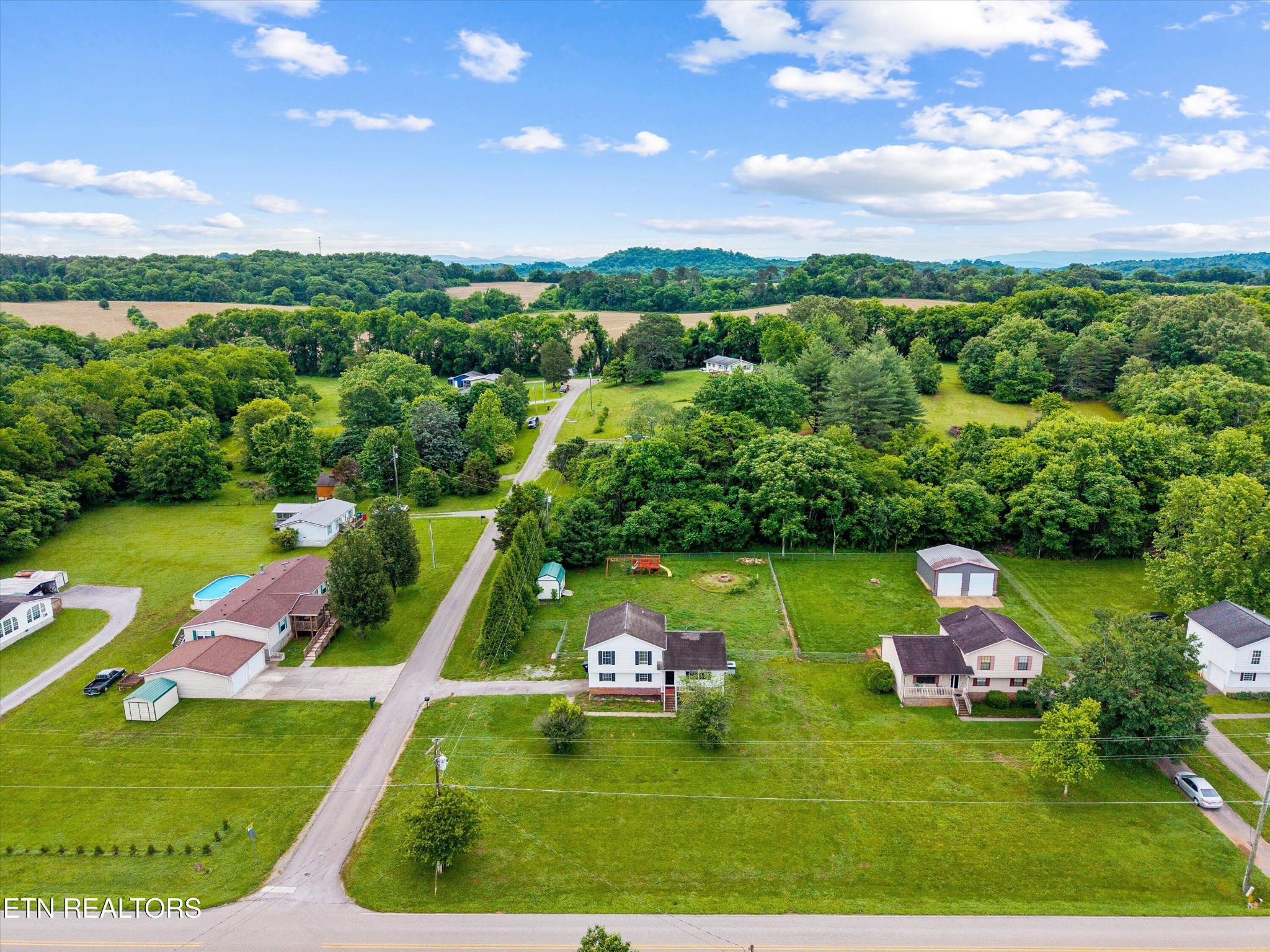 11366 Unitia Road Friendsville, TN 37737 - Photo 33 of 39 Gallery Image 33