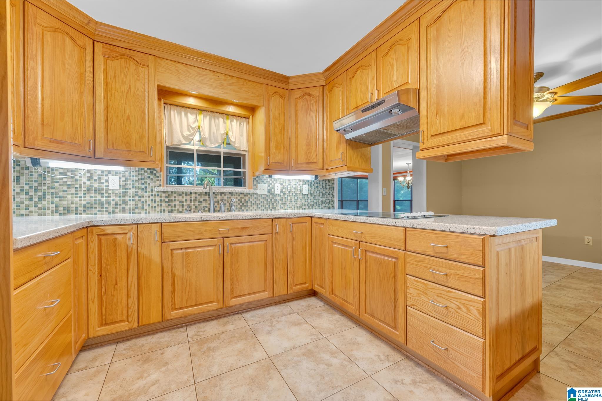 371 Phillips Lane Empire, AL 35063 - Photo 14 of 37