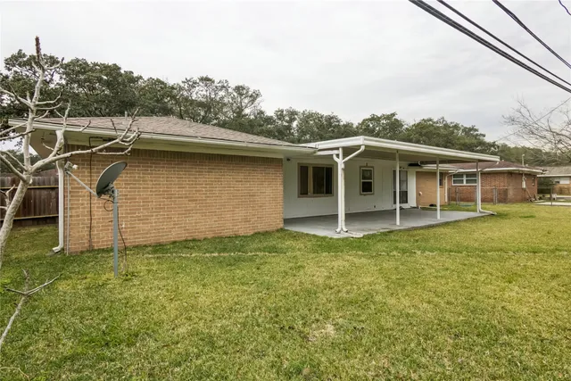 $2,000 | 2303 Kipling Street, Baytown, TX 77520