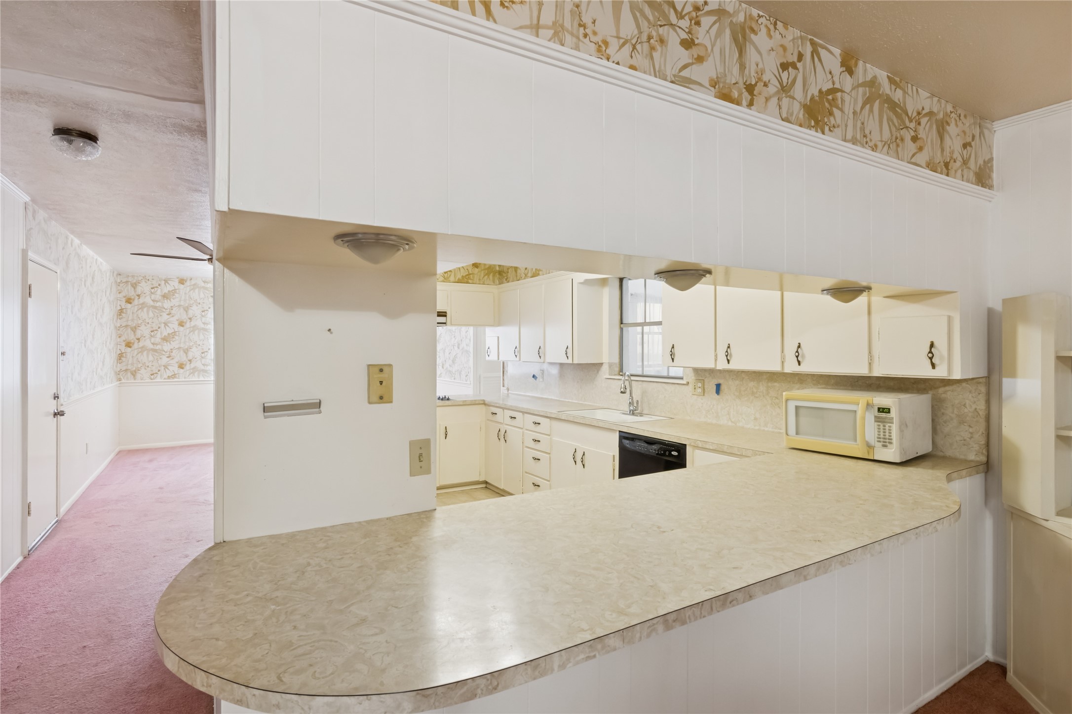 2303 Kipling Street Baytown, TX 77520 - Photo 10 of 28 kitchen