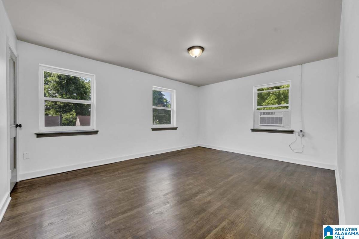 834 4th Terrace West Birmingham, AL 35204 - Photo 5 of 20