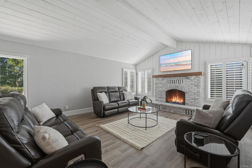 929 Pepper Tree Lane Fallbrook, CA 92028 - Photo 7 of 61