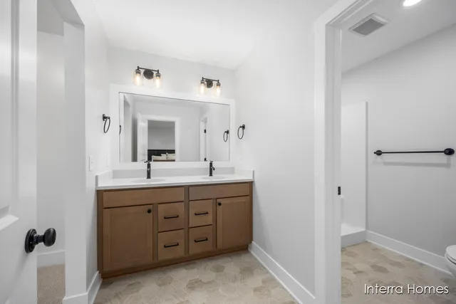 $529,900 | 8345 Kettle Oak Drive Southeast, Alto, MI 49302