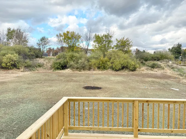 $529,900 | 8345 Kettle Oak Drive Southeast, Alto, MI 49302