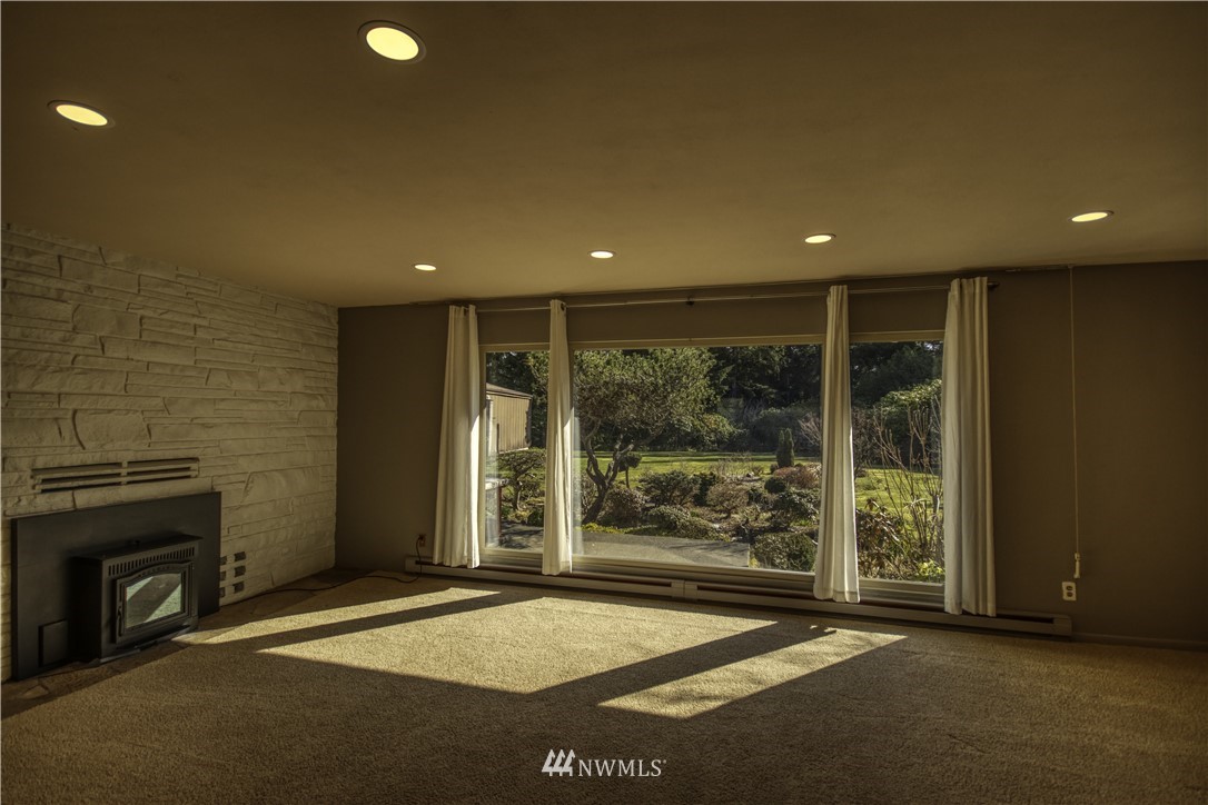 206 Old Hill Road Aberdeen, WA 98520 - Photo 4 of 35 Gallery Image 4