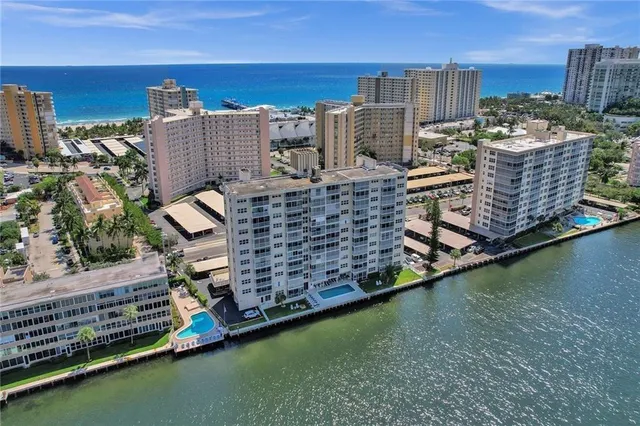 $310,000 | 303 North Riverside Drive, Unit PH4, Pompano Beach, FL 33062