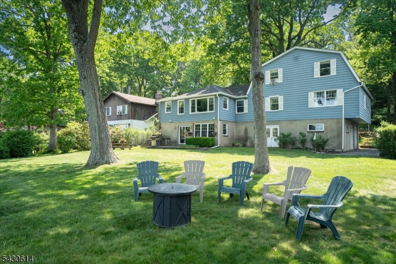 63 East Shore Road Denville, NJ 07834 - Photo 31 of 44