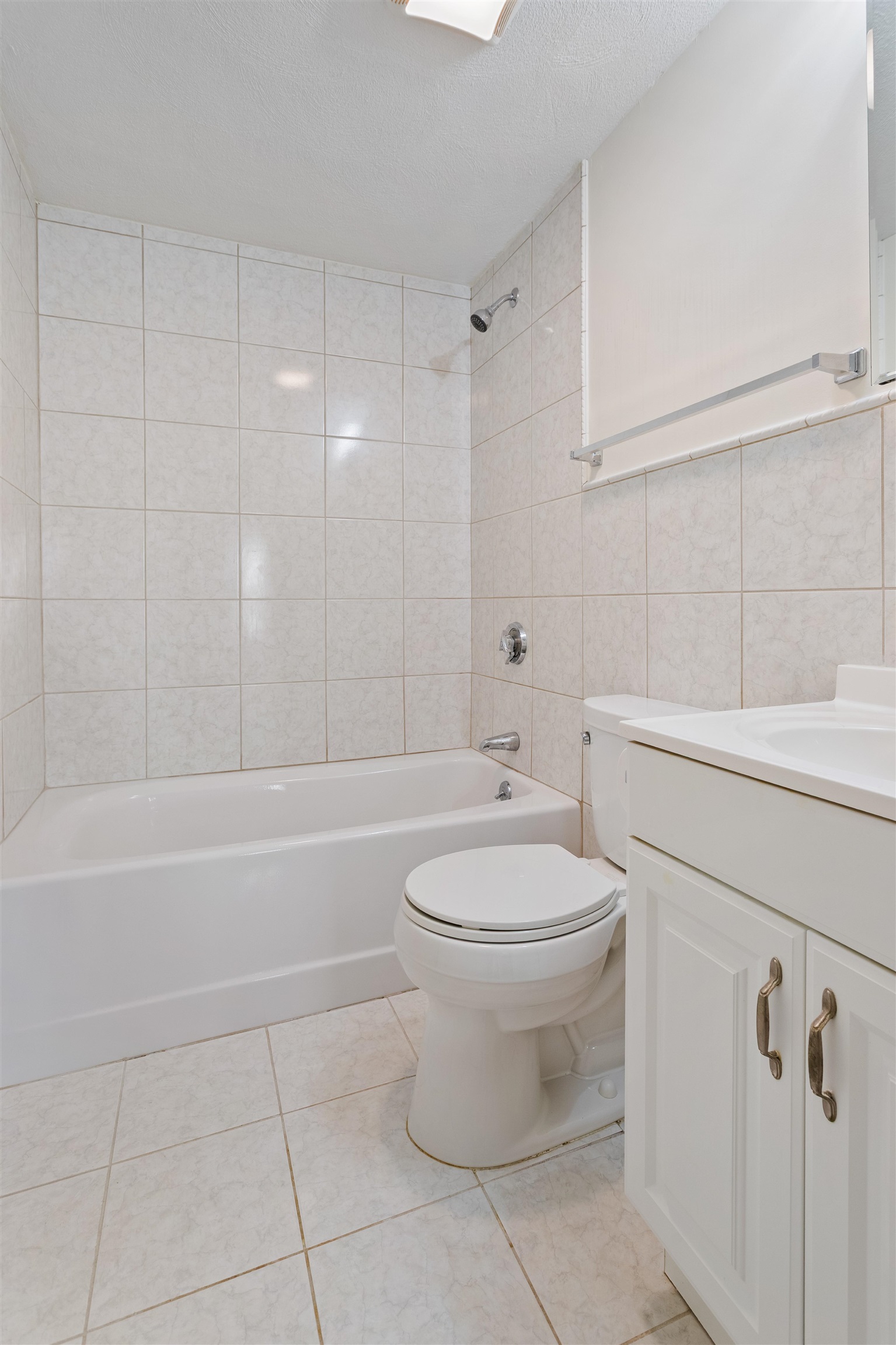 975 Ocean Boulevard, Unit 10 Hampton, NH 03842 - Photo 19 of 25