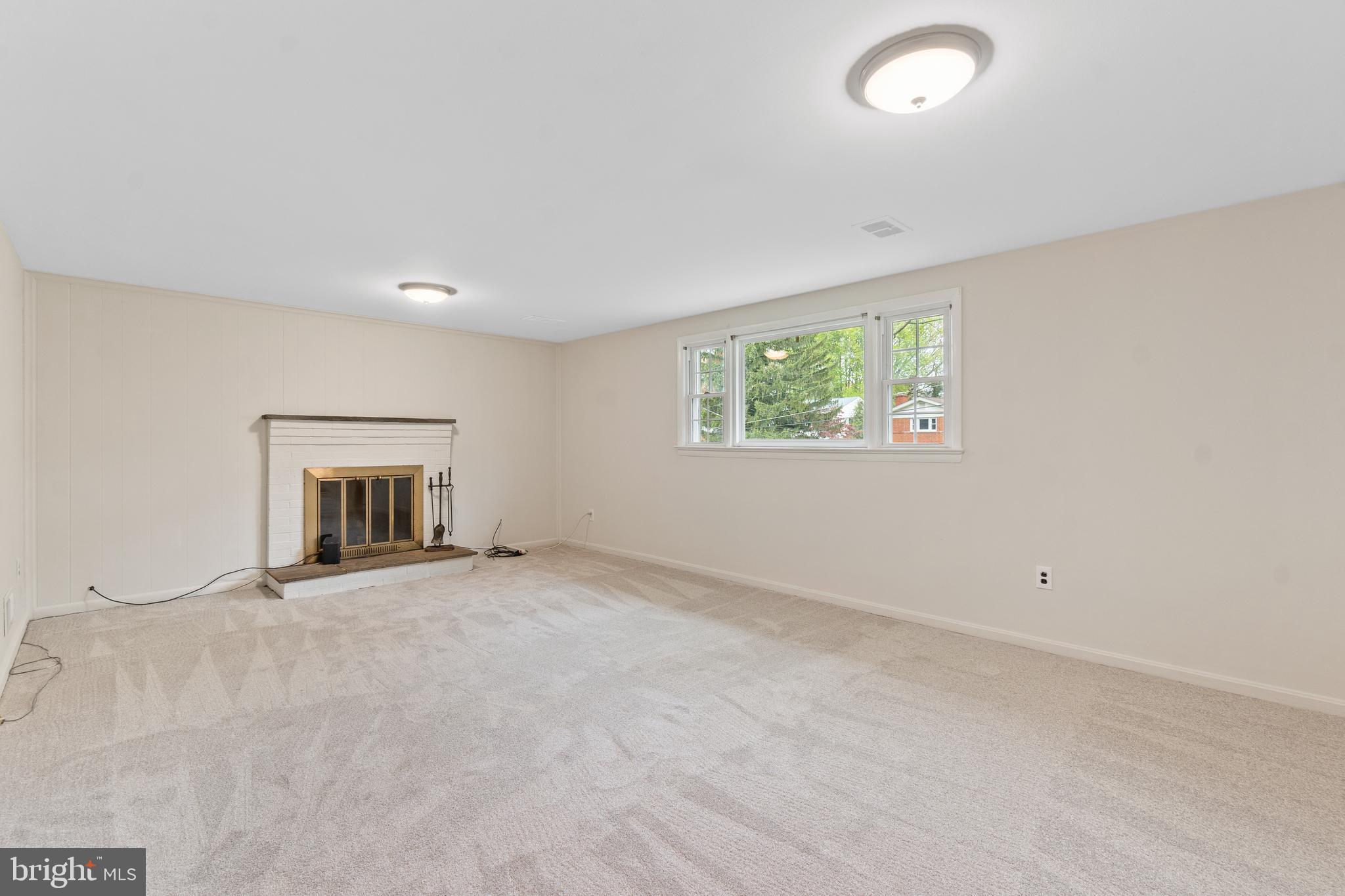 11804 Caplinger Road Silver Spring, MD 20904 - Photo 10 of 31 Gallery Image 10
