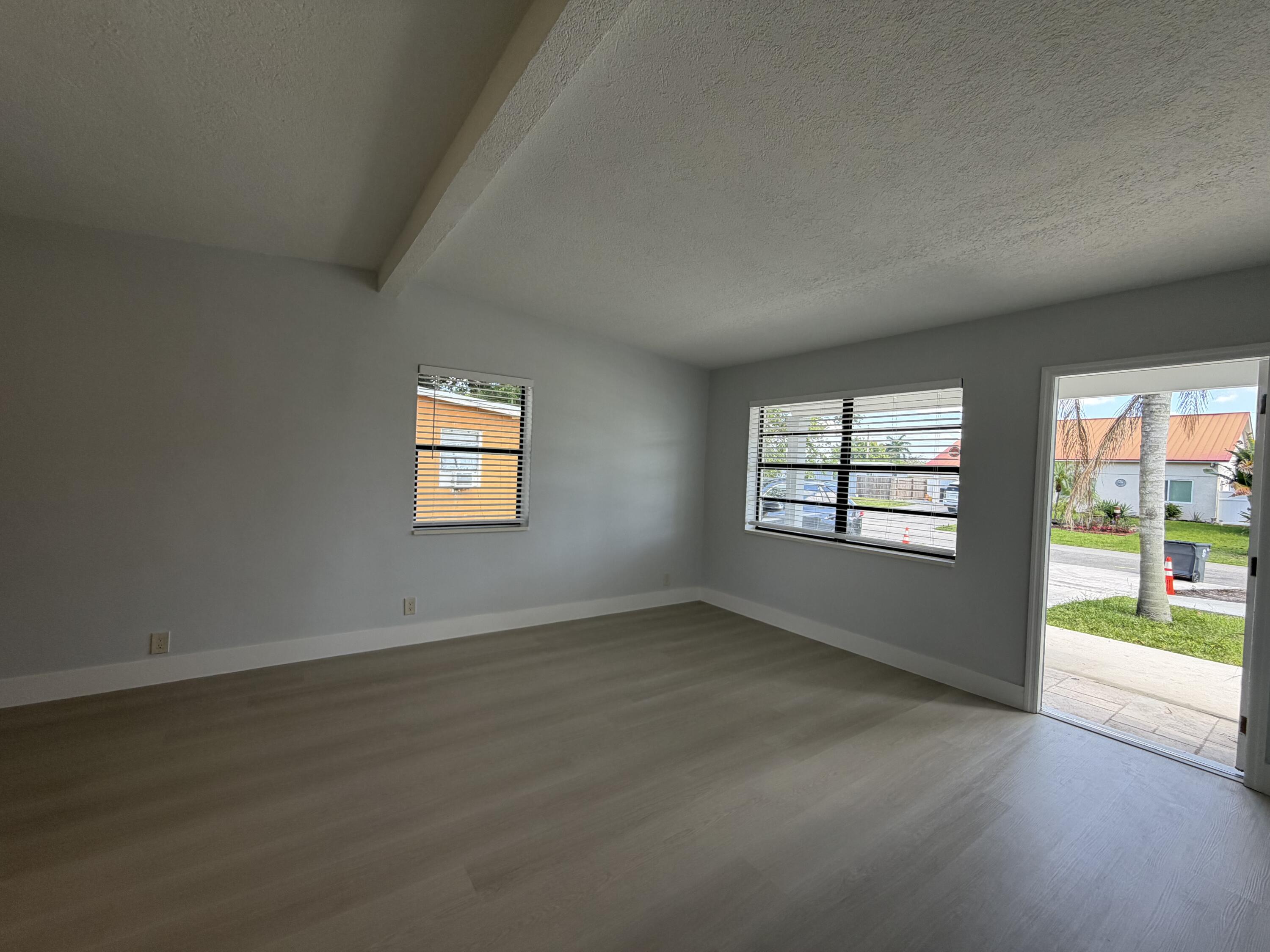 5656 Maypop Road West Palm Beach, FL 33415 - Photo 6 of 20 IMG_6655