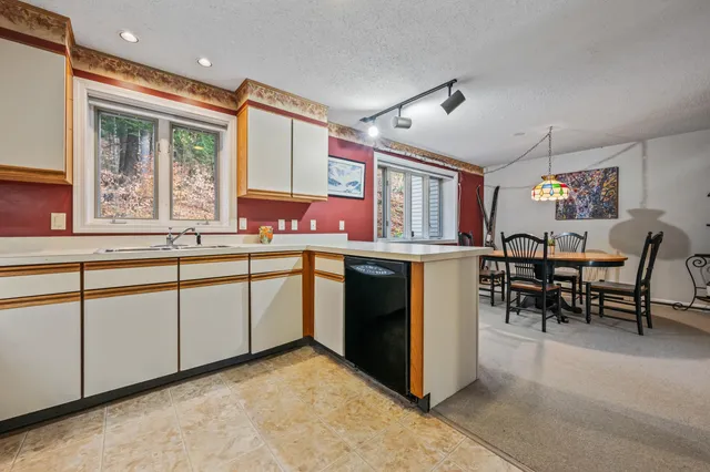 $515,000 | 82 B Wentworth Hall Avenue, Jackson, NH 03846