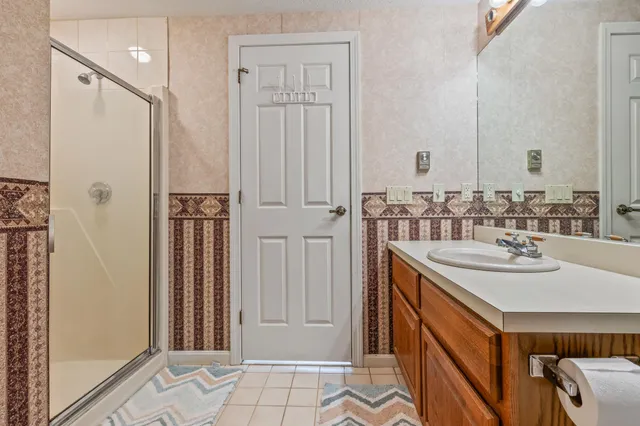 $525,000 | 82 B Wentworth Hall Avenue, Jackson, NH 03846